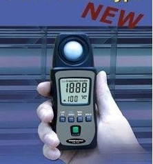 TM-720 简易型照度计